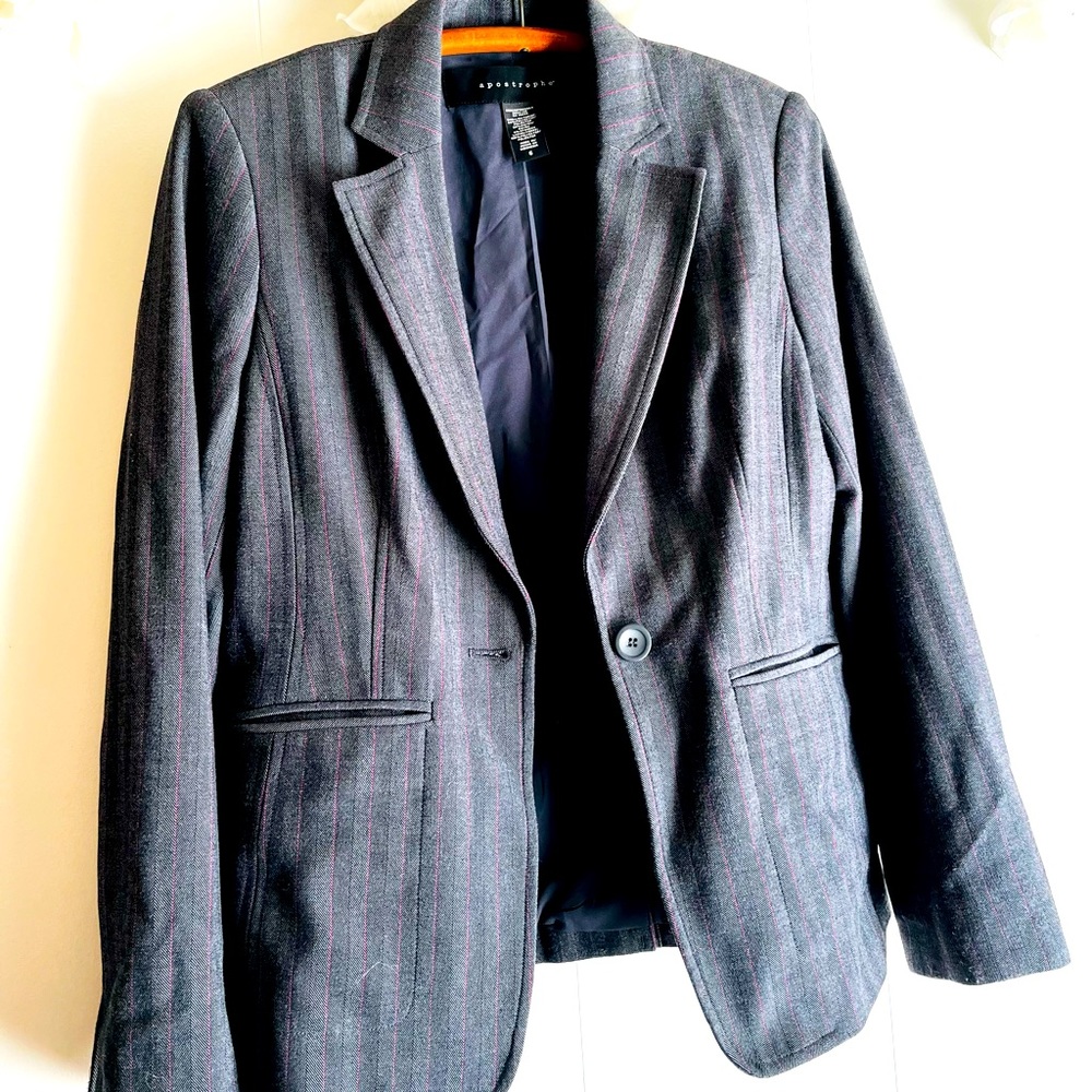 Pin striped grey blazer from Apostrophe